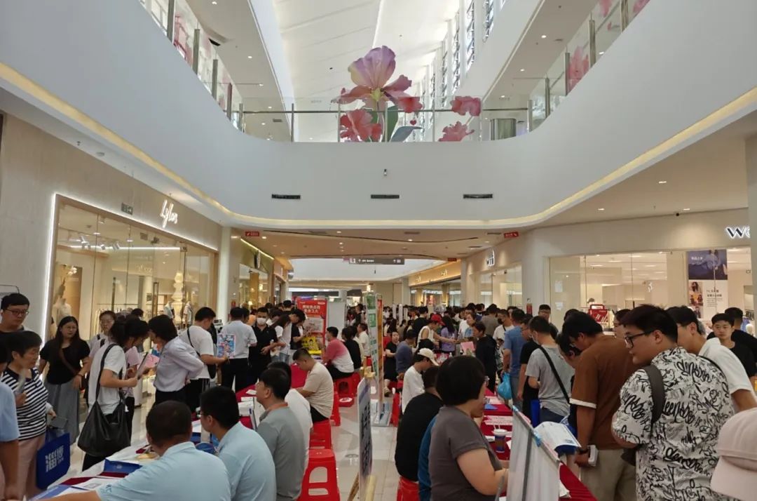 “职”引未来 筑梦青春——淄博市2025年“百日千万招聘专项行动”专场招聘会在张店举办