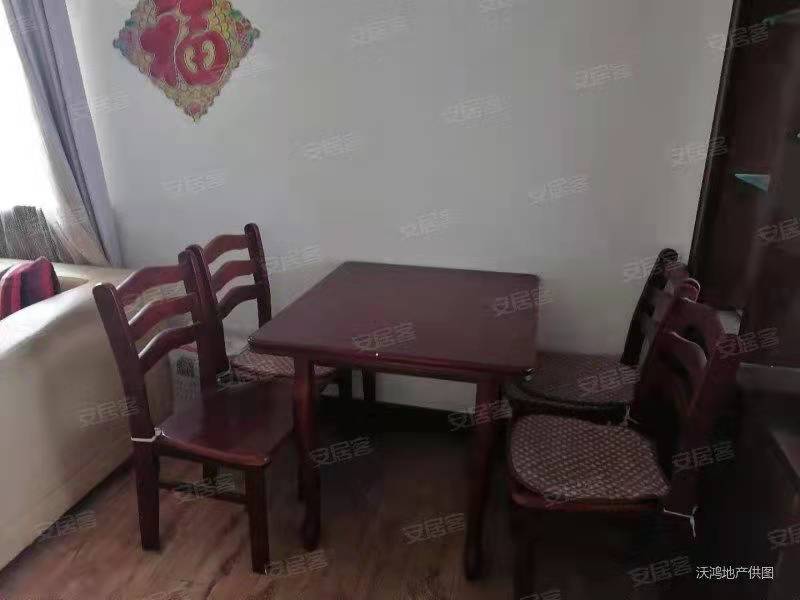张店区联通路莲馨园小区一套住宅楼出租，精装修，家居齐全 ，