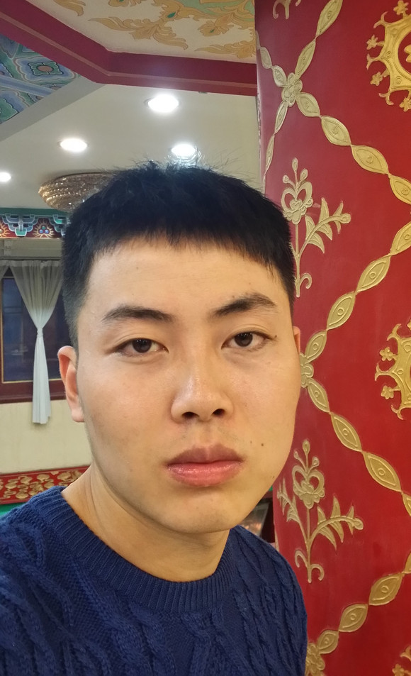 淄博征婚,照片实拍,身高181,体重145斤,有房和车,有一技之长照片实拍