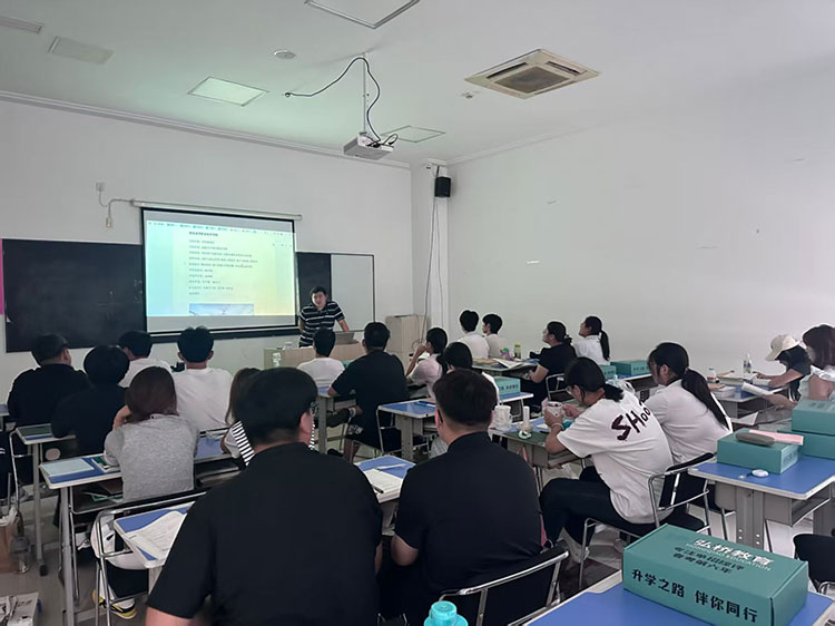 山东单招综评春考短期冲刺班